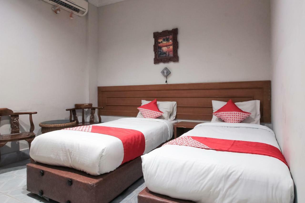 Oyo 717 Hotel Dharma Utama Syariah Pekanbaru Exterior photo